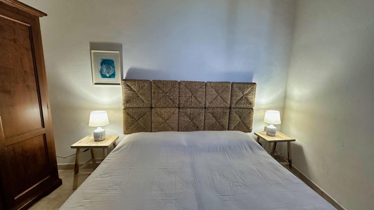 Marina Di Andrano - Alisso, Casa Vista Mare Con Parcheggio Privato E Wifi Vila Exterior foto